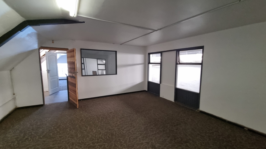 To Let commercial Property for Rent in Woodstock Western Cape